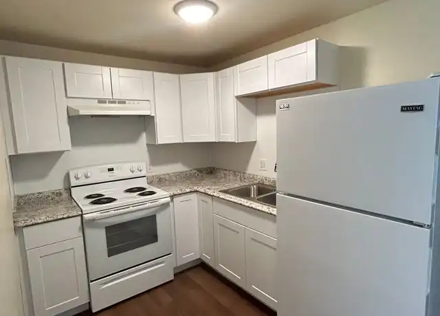 Property at 552 E Tabernacle St Unit T, St. George, UT, 84770, 2 beds, 1 bath, [object Object]