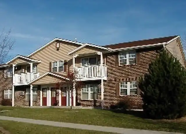 Property at 1520 W Portview Dr Unit 1520 202, Port Washington, WI, 53074, 2 beds, 1 bath, [object Object]