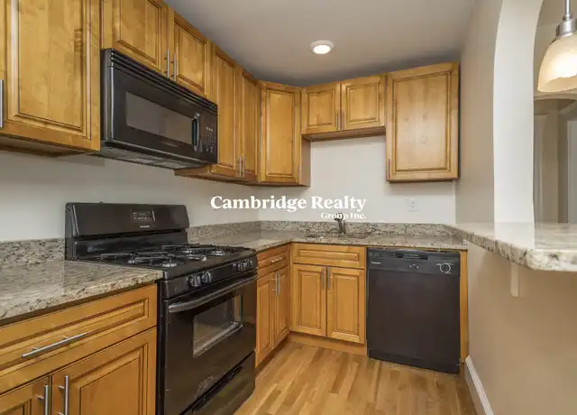 Property at 123 Highland Ave Unit 32T, Somerville, MA, 02143, 2 beds, 1 bath, [object Object]