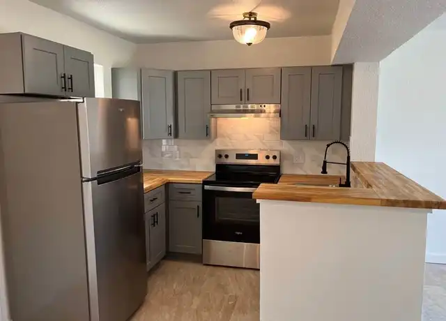 Property at 1701 Johanna Dr Unit C, Houston, TX, 77055, 2 beds, 1.5 baths, [object Object]