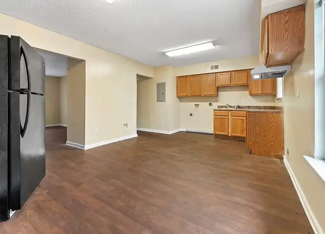 Property at Creekside Meadows - 3471 W Briarpark Dr, Memphis, TN, 38116, 1-3 bed, 1-2 bath, [object Object]
