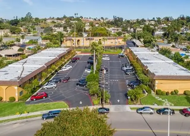 Photo of 510 Townsite Dr, Vista, CA 92084