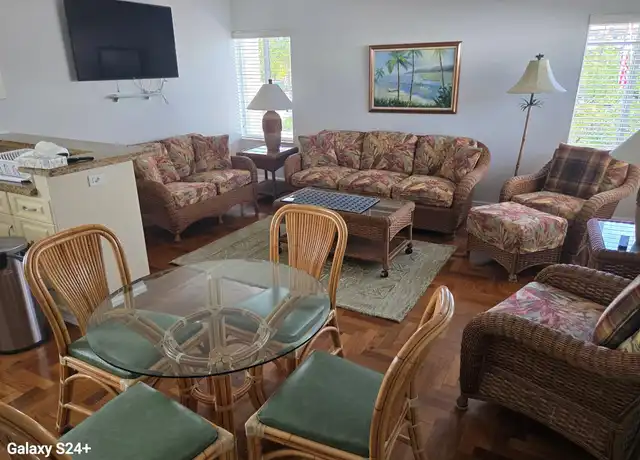 Property at 108 E Commercial Blvd Unit up, Oakland Park, FL, 33334, 2 beds, 1 bath, [object Object]
