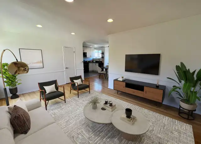 Property at 431 S Berendo St Unit 439-205, Los Angeles, CA, 90020, 2 beds, 1 bath, [object Object]