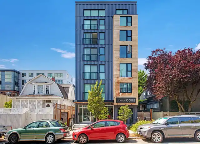 Property at 215 Boylston Ave E Unit 003, Seattle, WA, 98102, 0 beds, 1 bath, [object Object]