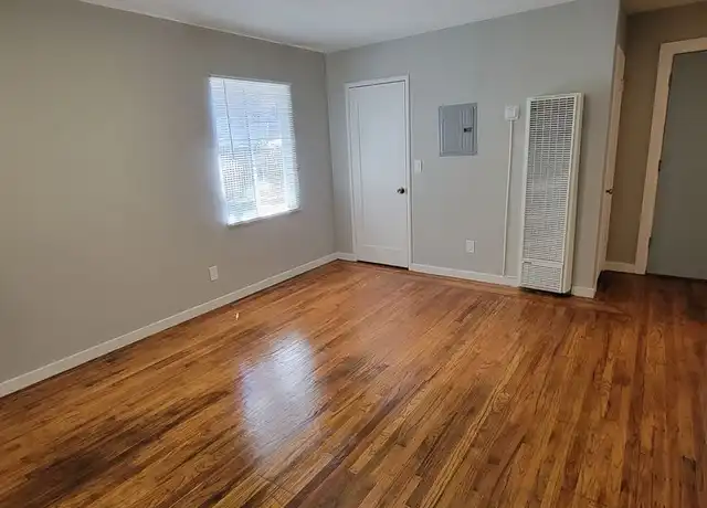 Property at 2936 14th Ave Unit 206, Oakland, CA, 94606, 0 beds, 1 bath, [object Object]