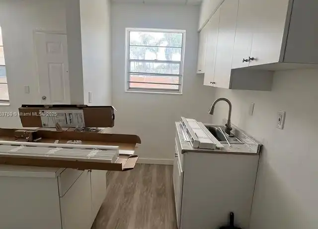 Property at 1235 W 66th St Unit 4, Hialeah, FL, 33012, 1 bed, 1 bath, [object Object]