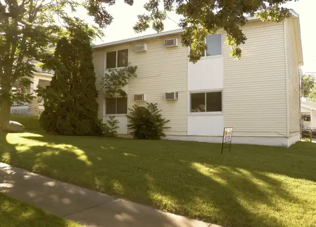 Property at 100 11th St NW Unit 03, Cedar Rapids, IA, 52405, 1 bed, 1 bath, [object Object]