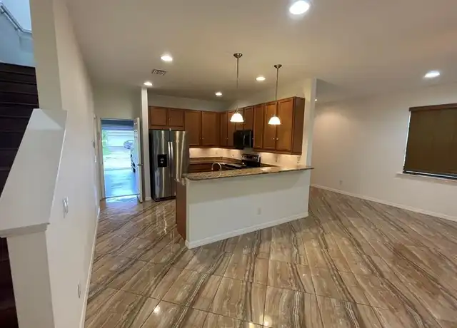 Property at 15326 Summit Place Cir, Naples, FL, 34119, 3 beds, 2.5 baths, [object Object]