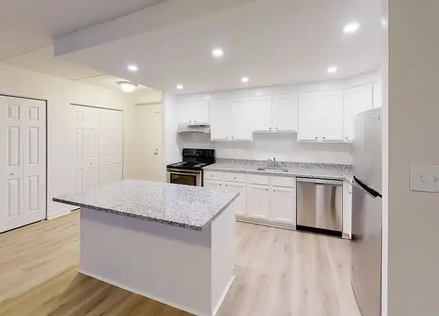 Property at Essex House - 5701 Centre Ave, Pittsburgh, PA, 15206, 1-2 bed, 1-2 bath, [object Object]