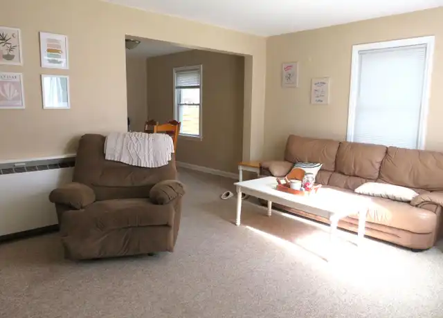 Property at 628 Ripley Ave, Eau Claire, WI, 54701, 3 beds, 2 baths, [object Object]