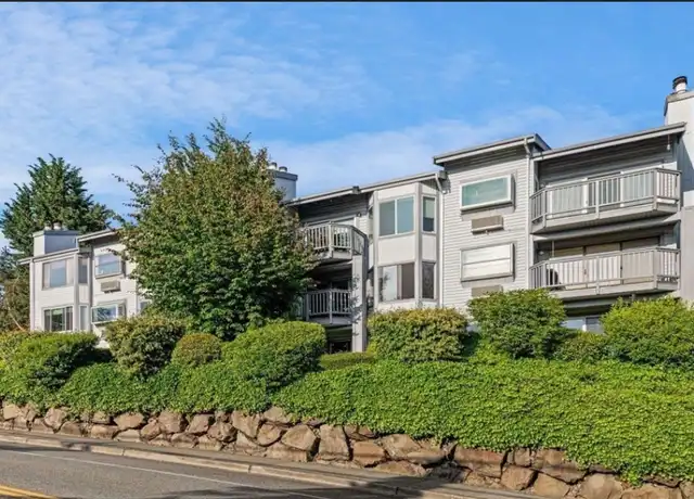 Property at 11600 100th Ave NE, Kirkland, WA, 98034, 2 beds, 2 baths, [object Object]