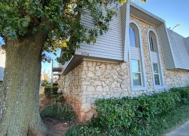 Property at 6016 NW Expressway Unit D, Oklahoma City, OK, 73132, 2 beds, 2 baths, [object Object]