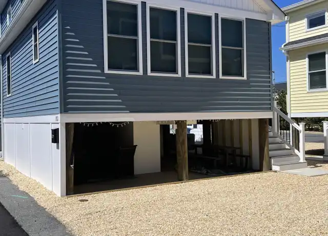 Property at 102 W Tide Way, Lavallette, NJ, 08735, 2 beds, 1.5 baths, [object Object]