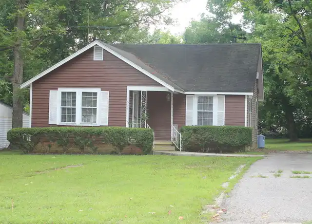 Property at 506 E College St, Brownsville, TN, 38012, 2 beds, 1 bath, [object Object]