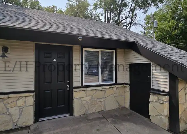 Property at 3033 N Jackson Ct Unit 4, Wichita, KS, 67204, 1 bed, 1 bath, [object Object]