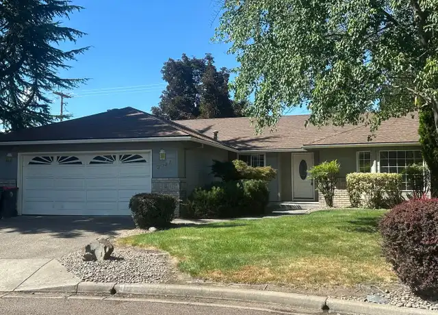 Property at 3037 Jenero Ct, Medford, OR, 97504, 3 beds, 2 baths, [object Object]