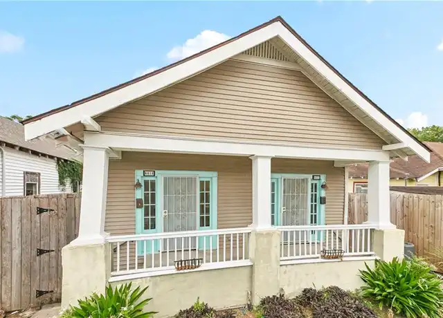 Property at 8611 Birch St Unit 8613, New Orleans, LA, 70118, 1 bed, 1 bath, [object Object]