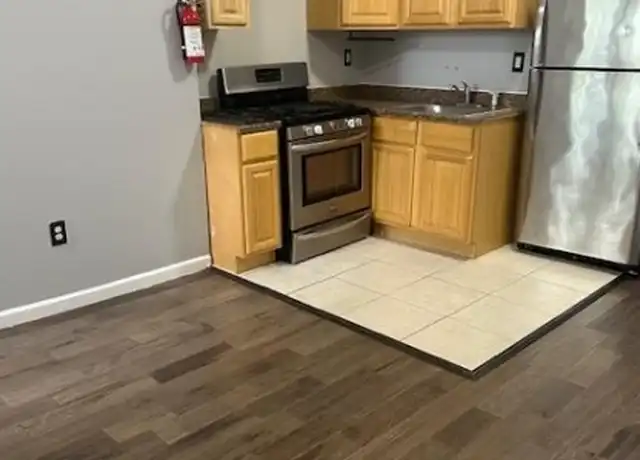 Property at 108 Peabody Pl Unit 1, Newark, NJ, 07104, 2 beds, 1 bath, [object Object]