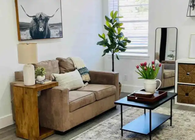 Property at 2604 Dauphin St, Mobile, AL, 36606, 2 beds, 1 bath, [object Object]