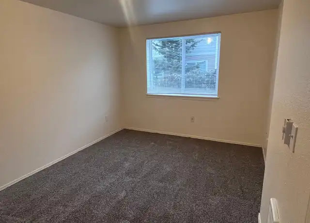 Property at 1324 Wallace Rd NW Unit 127-09, Salem, OR, 97304, 2 beds, 1 bath, [object Object]