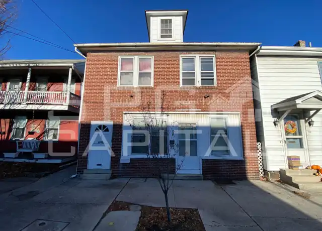 Property at 244 York St, Gettysburg, PA, 17325, 1 bed, 1 bath, [object Object]