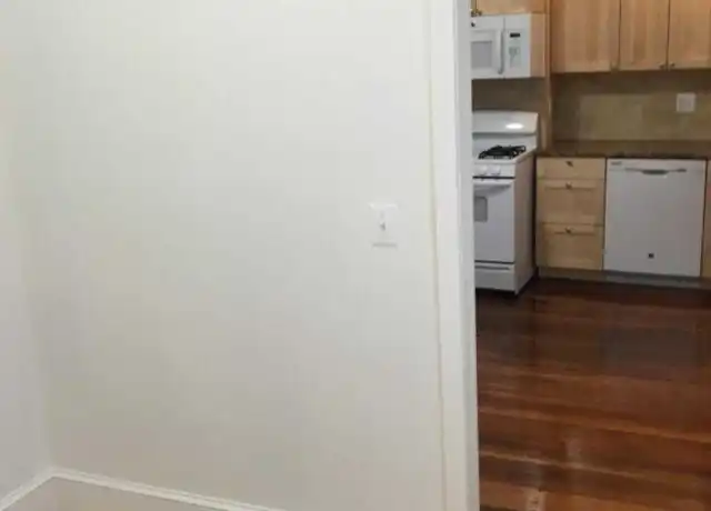 Property at 259 Windsor St, Cambridge, MA, 02139, 2 beds, 1 bath, [object Object]