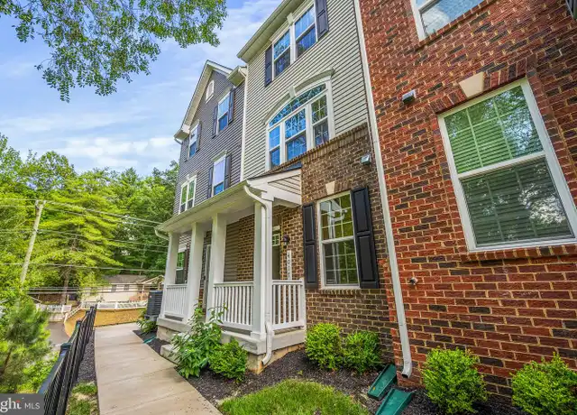 Property at 4017 Holcomb Way, Triangle, VA, 22172, 2 beds, 2.5 baths, [object Object]