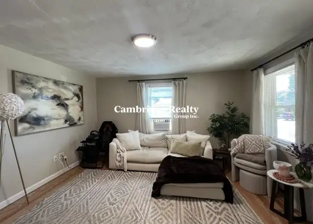 Property at 143 Washington Cir, Woburn, MA, 01801, 2 beds, 1 bath, [object Object]