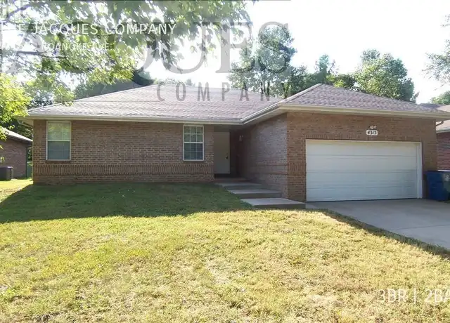 Property at 4315 S Roanoke Ave, Springfield, MO, 65810, 3 beds, 2 baths, [object Object]