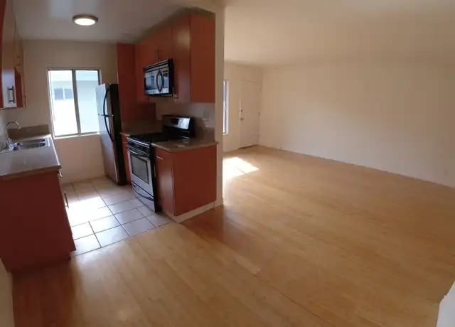 Property at 3105 Durango Ave Unit 12, Los Angeles, CA, 90034, 1 bed, 1 bath, [object Object]