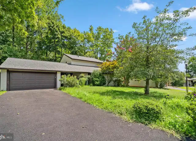 Property at 225 Penny Ln, Sterling, VA, 20164, 3 beds, 2.5 baths, [object Object]