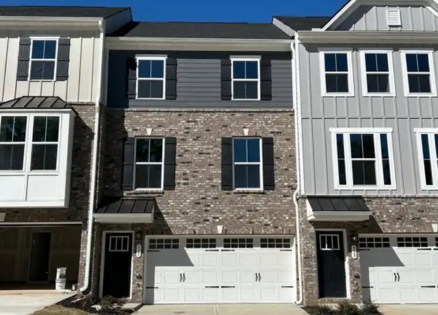 Property at 935 Woods Chapel Rd, Sugar Hill, GA, 30518, 3 beds, 2.5 baths, [object Object]