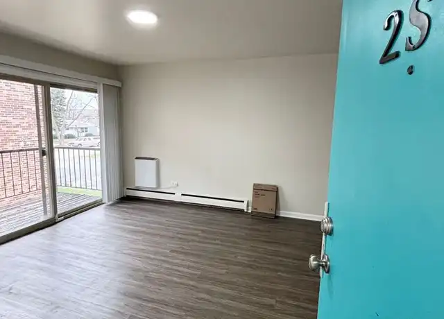 Property at 3061 Bernice Rd Unit 2S, Lansing, IL, 60438, 3 beds, 1 bath, [object Object]