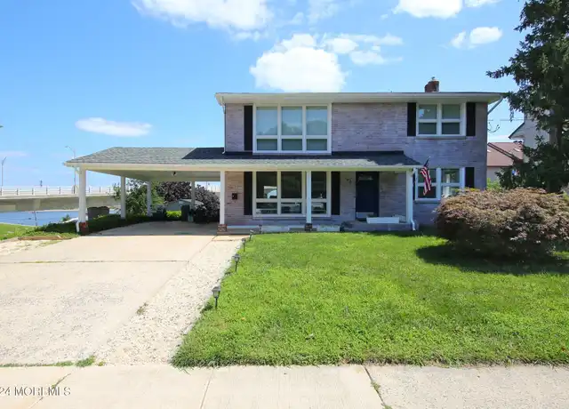 Property at 16 Portland Rd, Highlands, NJ, 07732, 4 beds, 2 baths, [object Object]