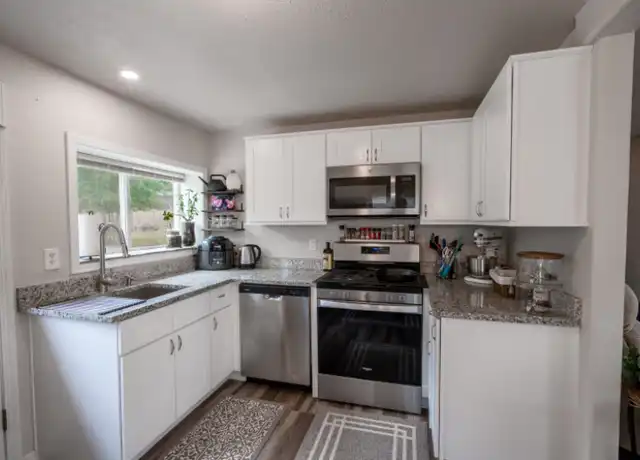 Property at 1003 Mateo Camino, Woodland Park, CO, 80863, 2 beds, 1 bath, [object Object]
