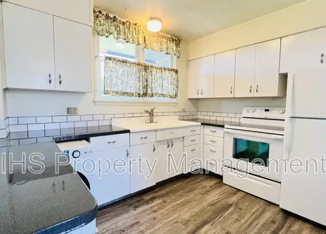 Property at 1209 George Washington Way Unit 34, Richland, WA, 99352, 1 bed, 1 bath, [object Object]