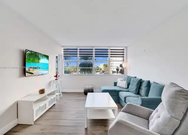 Property at 1351 NE Miami Gardens Dr Unit 203E, Miami, FL, 33179, 1 bed, 2 baths, [object Object]