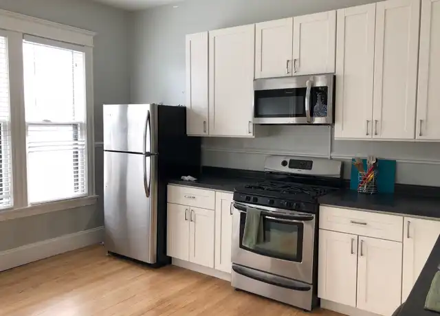 Property at 735 E 27th St Unit 735, Minneapolis, MN, 55407, 4 beds, 1 bath, [object Object]