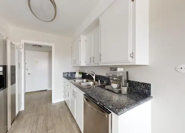 Property at Beach Hill Apartments - 916 W Beach Ave, Inglewood, CA, 90302, 1-2 bed, 1-2 bath, [object Object]