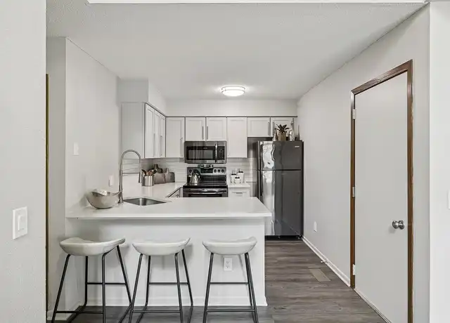 Property at Seasons Villas - 8630 Summer Wind Alcove, Saint Paul, MN, 55125, 2 beds, 1-1.5 bath, [object Object]