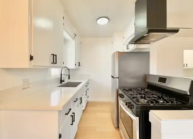Property at 6303 Cherry Ave Unit 2, Long Beach, CA, 90805, 1 bed, 1 bath, [object Object]
