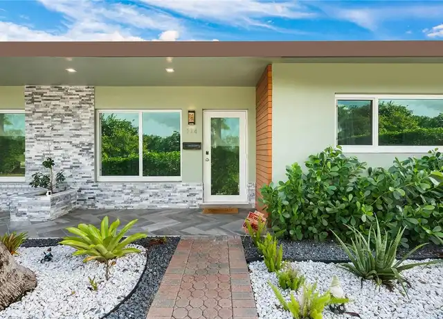 Property at 914 Orange Isle, Fort Lauderdale, FL, 33315, 2 beds, 2 baths, [object Object]