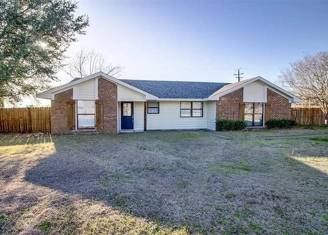 Photo of 1 Indian Trl, Rockwall, TX 75087