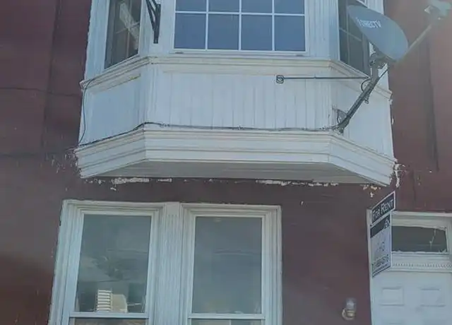 Property at 115 N Penn St Unit 2, York, PA, 17401, 1 bed, 1 bath, [object Object]