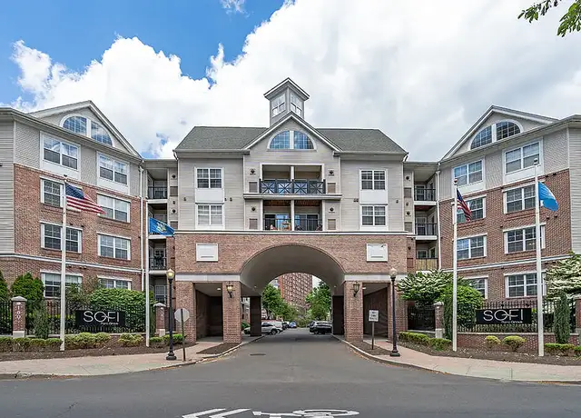Photo of 200 Broad St, Stamford, CT 06901