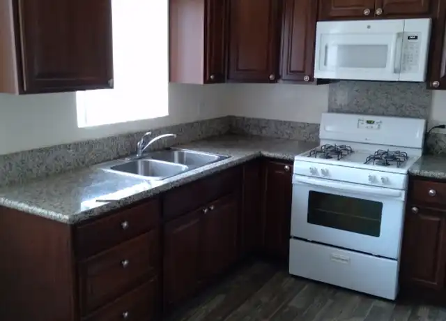 Property at 909 E Madison Ave Unit 915, El Cajon, CA, 92021, 2 beds, 1 bath, [object Object]