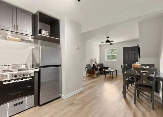 Property at 29 Little St SE Unit 4, Atlanta, GA, 30315, 2 beds, 1 bath, [object Object]
