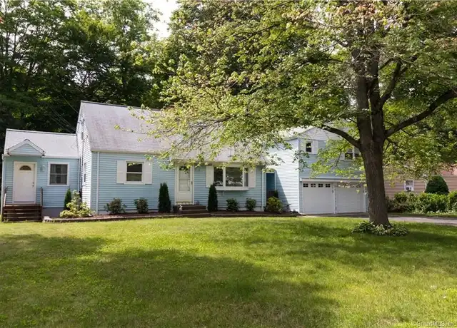 Property at 296 Toll House Ln, Fairfield, CT, 06825, 5 beds, 3 baths, [object Object]