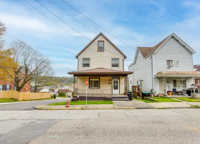 Property at 401 W 9th Ave #2, Tarentum, PA, 15084, 3 beds, 1 bath, [object Object]
